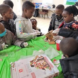 children building